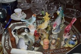 Bird figurines