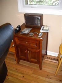 Night stand and radio