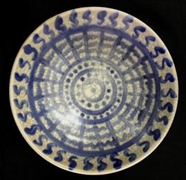 Harding Black combination crackle/decorated bowl.