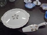 Dionne Quints Cake plate with sevrver-chip under serving piece--see next picture