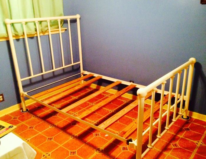 white iron bed