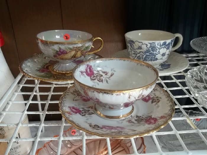 bone china tea cups and saucers