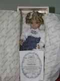 Goldilocks collectible doll - in original box - in very good condition