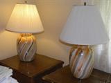 2 lamps