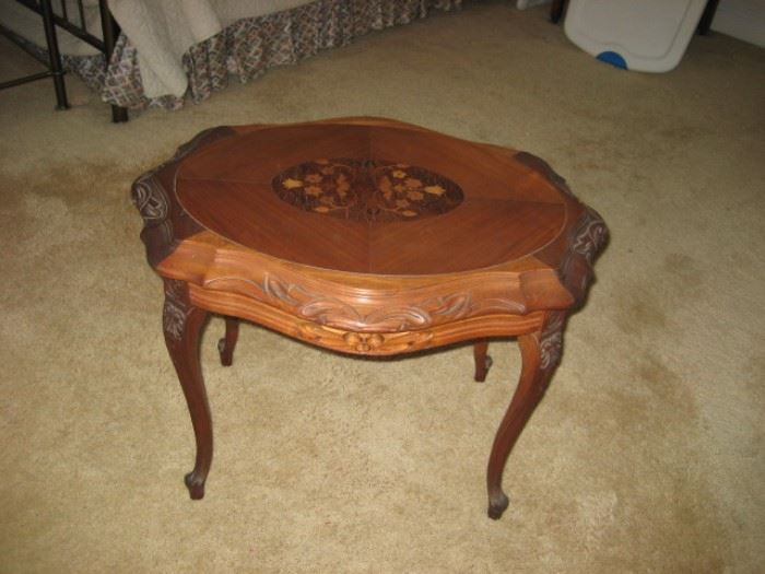 Inlaid Oval Table