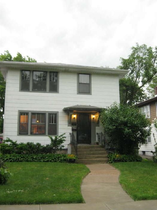 1026 Pacific, Waukegan, IL 60085