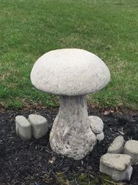 MUSHROOM SEAT