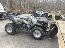POLARIS 330 WITH PLOW