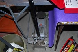 Sears Craftsman, Model 214.50116 - 3-Ton Hydraulic Floor Jacl