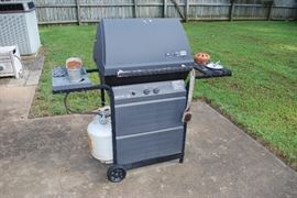 Char-Broil Master Flame 8000 w/ Side Burner.