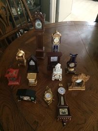 Franklin Mint miniture clocks 