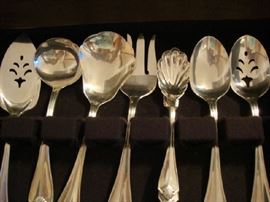 Serving Pieces in King James