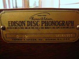 label on Victrola Edison Disc Phonograph
