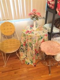 round side table, dressing chairs