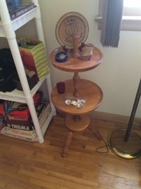 anther view of side table