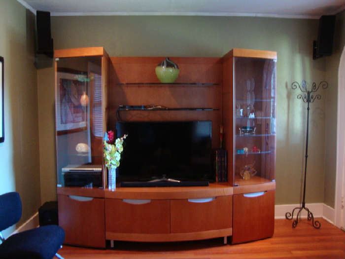 Large Classy Entertainment Center / Display Cabinet / Media Center