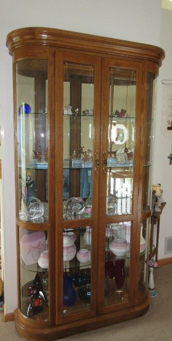 LARGE CURVED GLASS CURIO / LIGHTED
