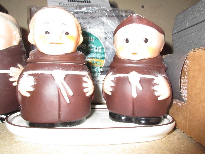 GOEBEL FRIAR TUCK COOKIE JAR / CONDIMENT TRAY AND PIECES / MUGS / CREAMER /