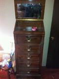 Very nice quality 7 Drawer Hightop Dresser with Mirror