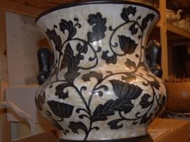 ceremic vase large heavy $ 75.00
