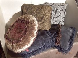 Assorted Pillows $5.00