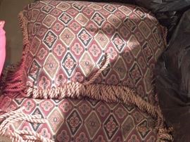 Assorted Pillows  2.00