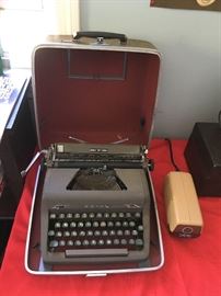 Royal Typerwriter