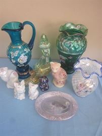 FENTON GLASS VASES & FIGURINES