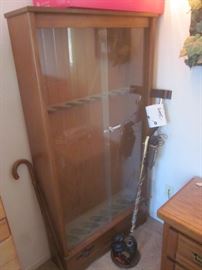 GUN CABINET 