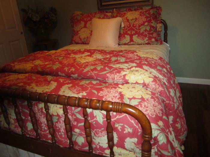 JENNY LIND ANTIQUE FULL SIZE BED,  POTTERY BARN QUEEN/FULL COMFORTER SET