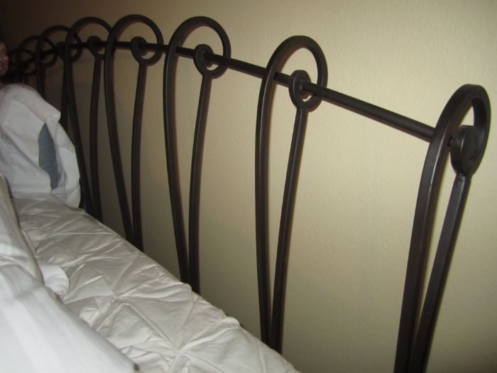 KING SIZE IRON BED