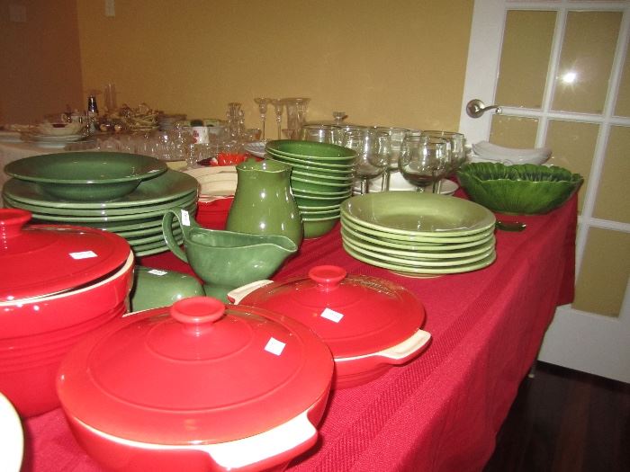 RED AND GREEN DISHES  FUN SERVING ITEMS