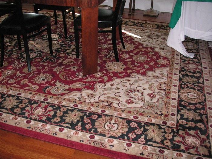 Large wool Surya Traditional rug (2 matching) 9'6" x 14'