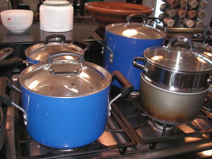 Calphalon & Bialetti pots/pans