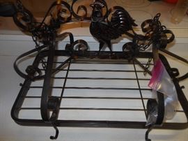 Hanging pot rack