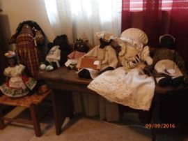 MAMMY DOLLS - VERY CUTE AND GREAT CONDITION