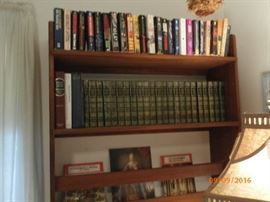 PAPER BACK BOOKS PLUS F&W ENCYCLOPEDIA SET