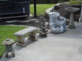 Garden decor, birdbath