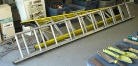 Extension ladders
