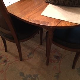 Drexel Drop Leaf Dining Table