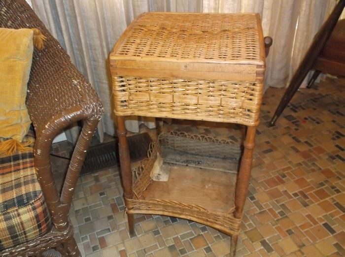 Wicker sewing stand
