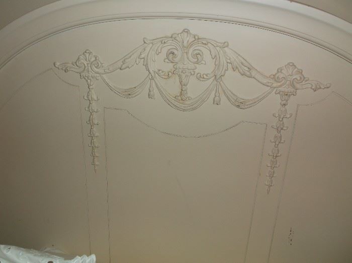 Detail on twin beds