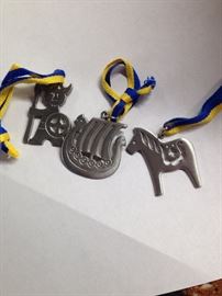 R Tennesmed pendants