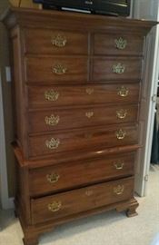 Thomasville chest of drawers