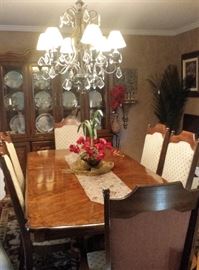 Drexel dining table and chairs, chandelier SOLD