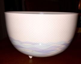 Rosenthal footed serving bowl (part of full Rosenthal dining set)