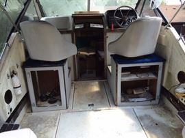 1984 Carver Yacht SunSeeker Monterey (2687) 27' 260 hpV8 Mere Cruiser with trailer