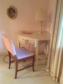 Pink Room: Vintage pink desk chair and corner desk by Basic Witz. Desk trimmed in pink.