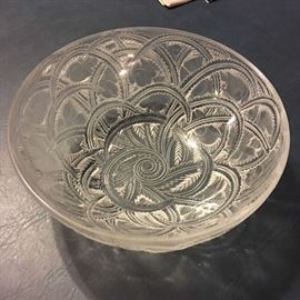 lalique bowl