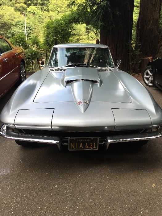 1965 Corvette, ONLY 3,000 approx Miles! Second owner. IN EXCELLENT CONDITION!